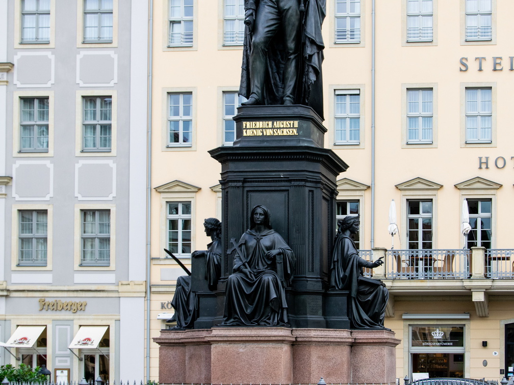 Friedrich-August-II.
